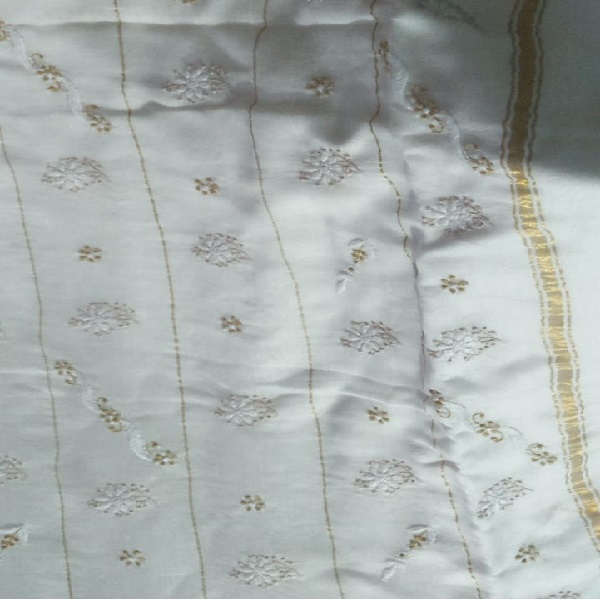 natural and artistic